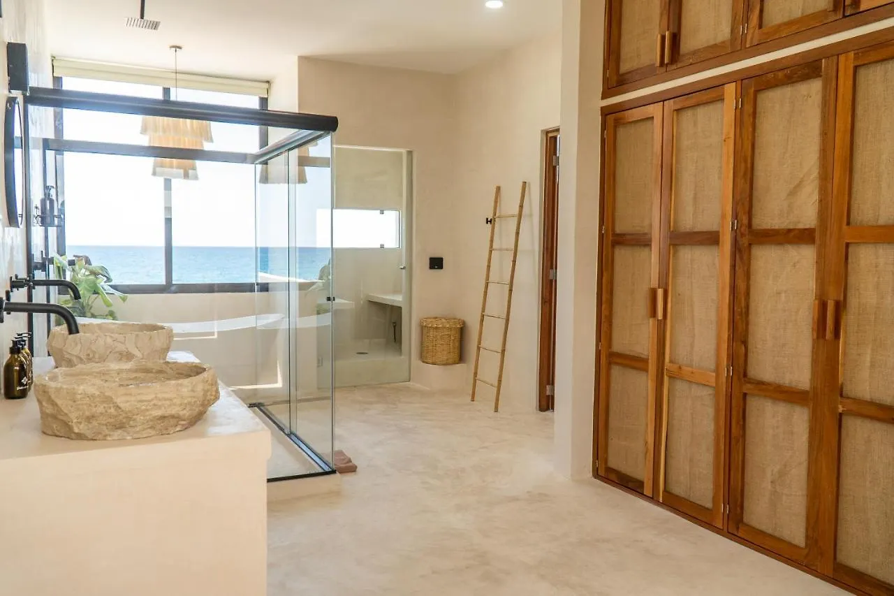 Villa Saadhu With Fantastic Oceanview Isla Mujeres