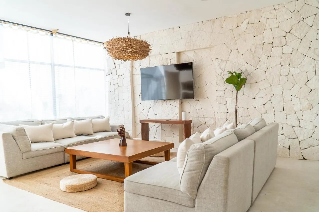 Villa Saadhu With Fantastic Oceanview Isla Mujeres